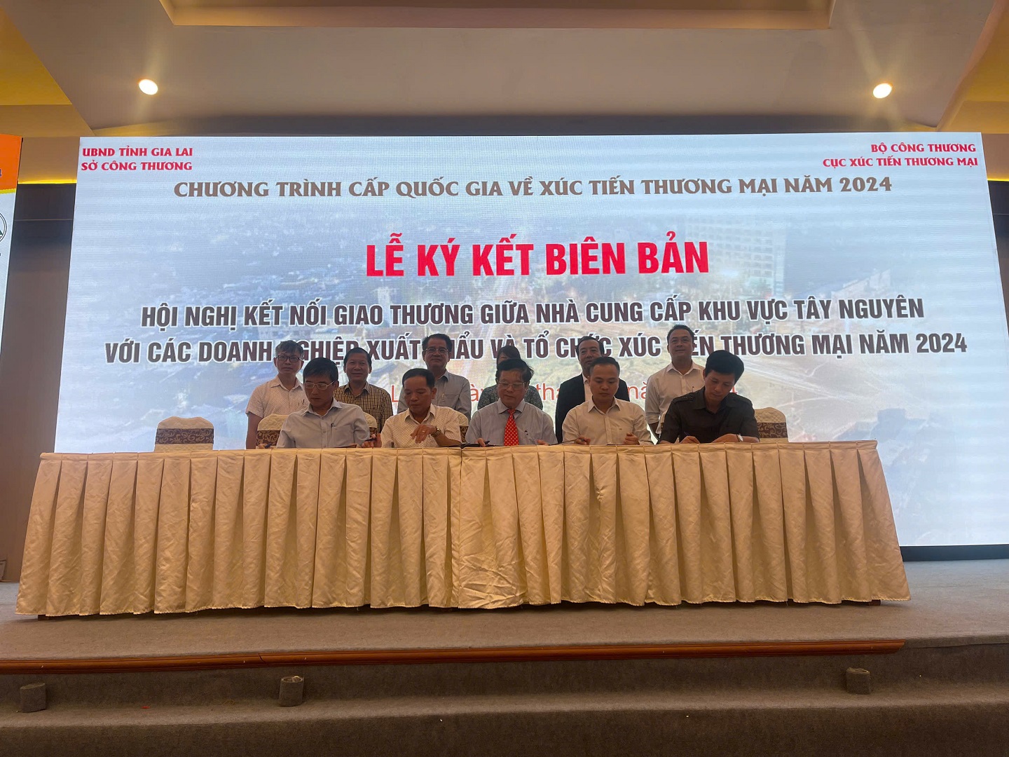 HỘI NGHỊ KẾT NỐI CUNG CẦU HÀNG VIỆT NAM TẠI TỈNH GIA LAI NĂM 2024