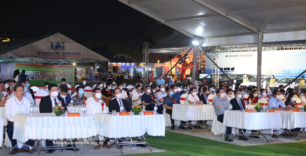 Khai mạc Hội chợ Thương mại và Triển lãm thành tựu kinh tế xã hội tỉnh Ninh Bình năm 2022